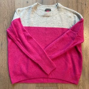 Vince Camuto color block sweater